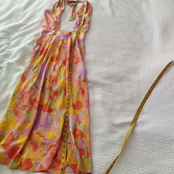 RUNAWAY THE LABEL MINDY MIDI DRESS in Sage Sz M - Picture 12 of 13